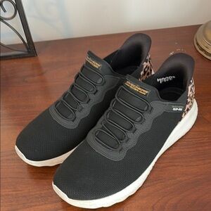 Skechers slip in shoes